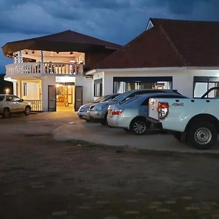 Hotel Northern Pearl Gulu Exterior foto