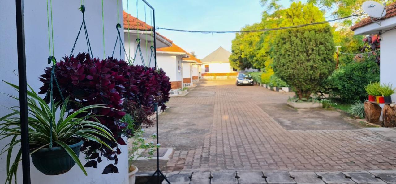Northern Pearl Gulu Exterior foto